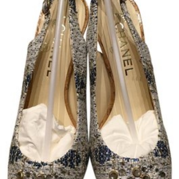 Chanel Tweed Shoes - Picture 1 of 5